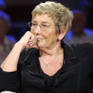 Carmen Thomas, Journalistin