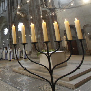 Laudes | 1.5.24 | Kirchweihfest Groß St. Martin | Gemeinschaften von Jerusalem