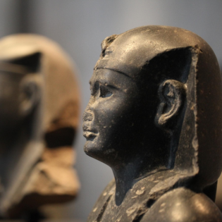 Im Dunkel des Museumdepots (Folge 14): Fälschungen im Ägyptischen Museum München