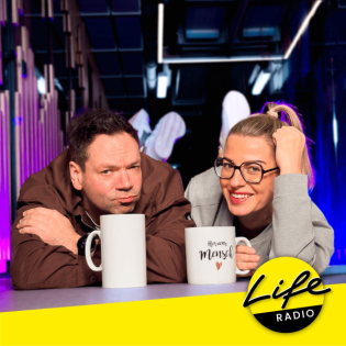 "Schmiern", Schmusen, Küssen